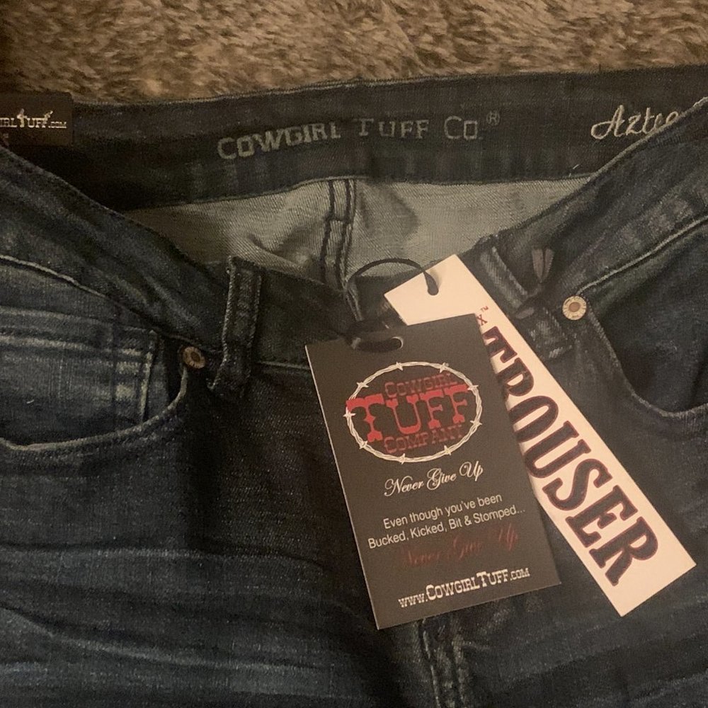 Cowgirl Tuff 'Aztec Flare' Mid Rise Flare Jean  - 28x32 - Picture 10 of 13